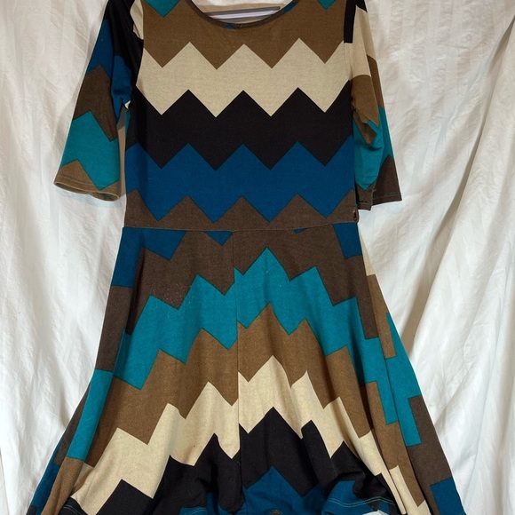 Rue21 Multicolor Chevron Midi Dress - Picture 3 of 7
